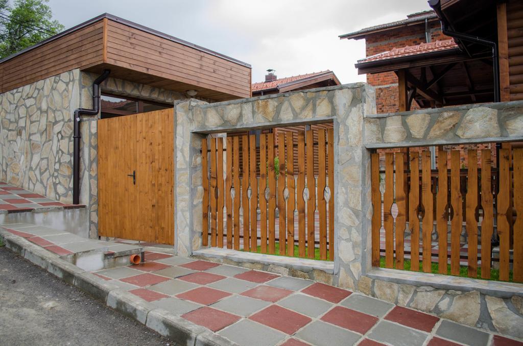 Yoneda Houses Saparewa Banja Pokój zdjęcie