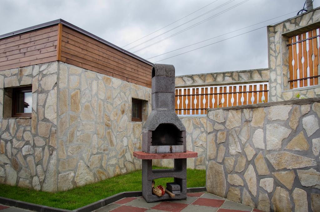 Yoneda Houses Saparewa Banja Pokój zdjęcie